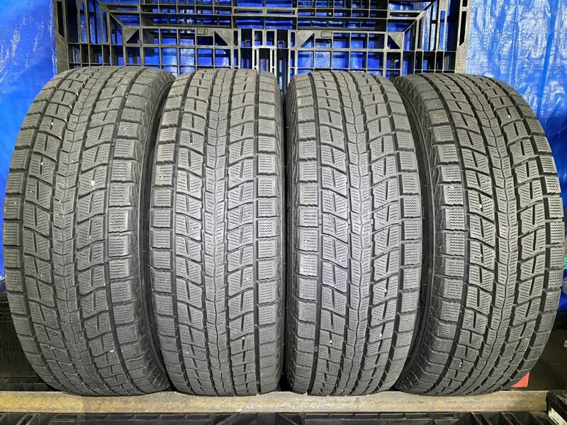 W3585　送料無料☆深溝スタッドレス　DUNLOP WINTER MAXX SJ8　225/60R17 99Q　4本価格　2018年製