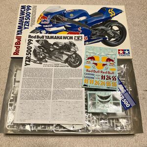 レッドブル ヤマハ WCM YZR500 99 （1/12スケール オートバイ No.76 14076）