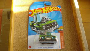 ホットウィール 　TOON'D '83 CHEVY SILVERADD (緑)// HotWHeeLs////シボレー　シルバラード//HW HOT TRUCKS　１/10 