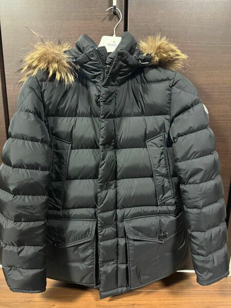 MONCLER クルーニー ダウンジャケット