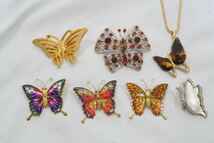 B592 蝶々 バタフライ 昆虫 ヴィンテージ ブローチ ネックレス 7点セット アクセサリー 大量 まとめて おまとめ まとめ売り 装飾品_画像1