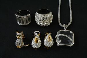 B55 SWAROVSKI/スワロフスキー ブランド ネックレス リング 指輪 イヤリング他 5点 ヴィンテージ アクセサリー 大量 まとめて おまとめ