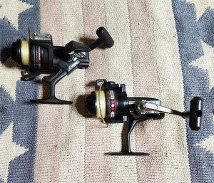 釣具　リール　スピニングリール　2コセット　PEARL AUTO　松尾工業　2800P 　Daiwa　ダイワ　700B　動作品　釣り