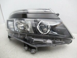 【即決有】 トヨタ ヴォクシー V X 80 ZRR80W 前期 純正 右 ヘッドライト LED ブラック ICHIKOH 28-229 (n091571)