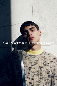 2021.22 Pre Fall ■Salvatore Ferragamo Вязаный свитер mohair_ подиум / Domestic Regular Beauty / Мохер / Gancini XL