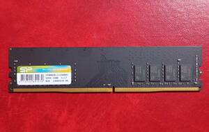 MP051【動作品】Silicon Power DDR4-2400 8GB×1枚【送料無料】PC4-19200 デスクトップPC用 non-ECC Unbuffered SP008GBLFU240B02