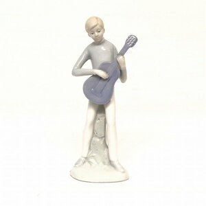 陶製・ギターを引く青年・置物・人形・インテリア・雑貨・No.200216-44・梱包サイズ60