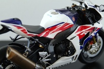 ★1/12 HONDA CBR1000RR-R FIREBLADE SP 30 塗装完成品（タミヤ製）_画像8