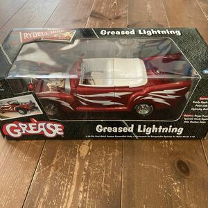 1/18スケール ミニカー カーフィギュア Greased Lightning RYDELL HIGH GREASE 2004