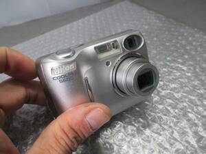 【■Nikon ニコン COOLPIX E5600 クールピクス　電源OK】ジャンク扱いで★ 