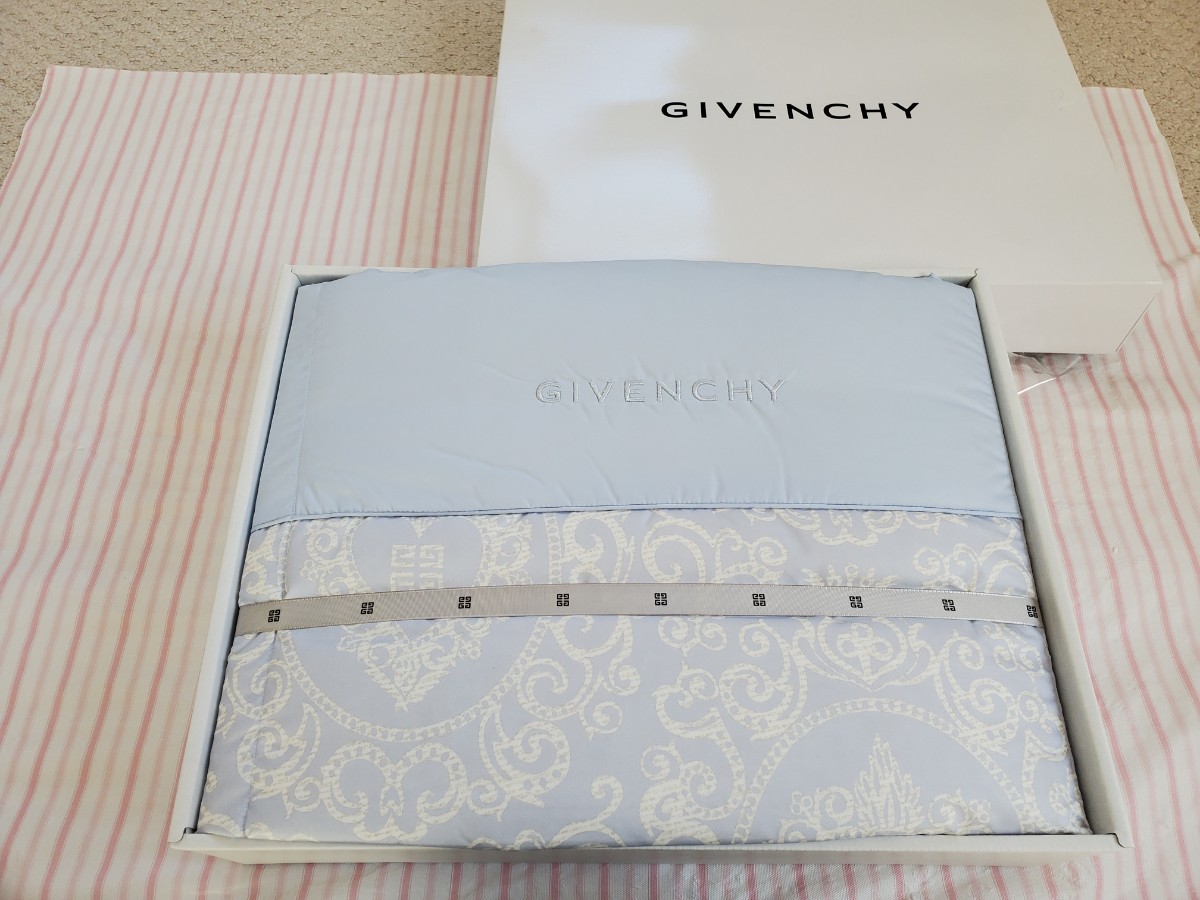 Yahoo!オークション -「)givenchy」(肌布団) (布団)の落札相場・落札価格