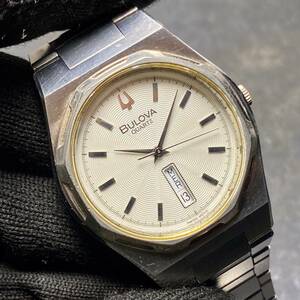 1000円〜 BULOVA QUARTZ SWISS MOVE ブローバ メンズ 腕時計 WristWatch ビンテージ Vintage 送料無料 簡易クリーニング済 T26