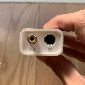 Apple 純正品 Mini VGA Sビデオ コンポジット出力変換器