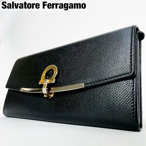 SalvatoreFerragamo サルヴァトーレ フェラガモ 長財布 ガンチーニ ブラック ゴールド金具 ロゴ金具 レザー