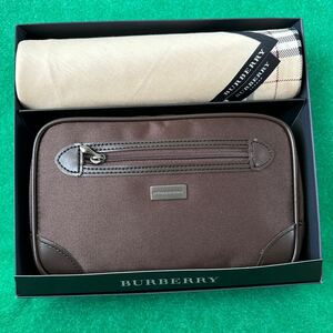 未使用★BURBERRY★バーバリー★2点　ポーチ　大判ハンカチ　ノバチェック　小物入れ　メイクポーチ　ブラウン　社会人にも