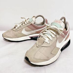 和172★① NIKE W AIR MAX PRE-DAY ナイキ エアマックス プリデイ スニーカー シューズ 23 レディース ベージュ ピンクの画像1