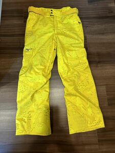 1度のみ使用　Mizuno ユニセックス　スキーパンツ　demo team print pants 黄色系