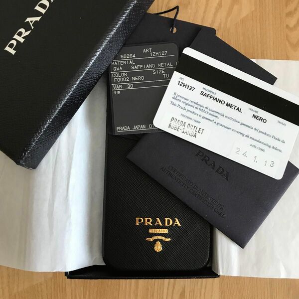 新品未使用　PRADA プラダ　iPhone12mini ケース　スマホカバー　サフィアーノ