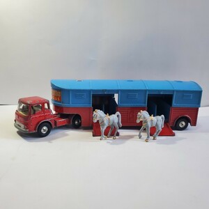 CORGI コーギー MAJOR TOYS 「ARTICULATED HORSE BOX」「BDEFORD TRACTOR UNIT」チッパーフィールドサーカス 馬運搬車 キズ有り品 60