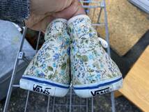 2312VANSバンズCHUKKAチャッカLP V49W BLM花柄スニーカー靴シューズ24cm小花ボタニカル_画像5