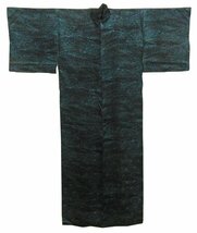 福衣★ 美品 着物 小紋 正絹 型染め 紺色 幾何学 広衿 裄 65ｃｍ SK267_画像4