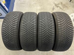 超バリ山　グッドイヤーVECTOR SEASONS 225/55R18 102V 2022年　オールシーズンタイヤ 4本セット