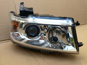 ★ AZワゴン カスタムスタイル MJ22S 右 ヘッドライト HID ASSY D2S 右側 運転席側 KOITO 100-59164 MH22S ワゴンRスティングレー ★181030