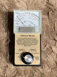 送料込み　中古　動作品　電磁波測定器　TRIFIELD METER トリフィールドメーター Made in USA 
