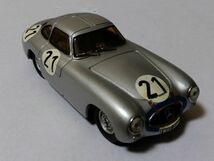 ★メルセデスベンツ　300SL　　　　1/43MAX★_画像6