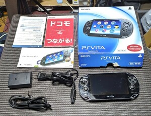 （美品）　SONY PSVITA PCH-1100　AB01 100V A 3G Wi-Fiモデル クリスタルブラック　　（動作確認済み）　（初期化済み）