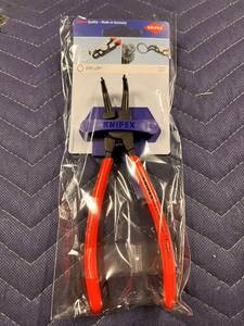 KNIPEX スナップリングプライヤー　軸用　46 21 A21 19-60mm