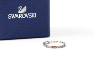 N15009 美品 SWAROVSKI スワロフスキー ラインストーン リング 8.5号 指輪 サイズ50 アクセサリー シルバーカラー 