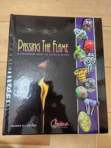 美品　PASSING THE FLAME　トンボ玉　洋書