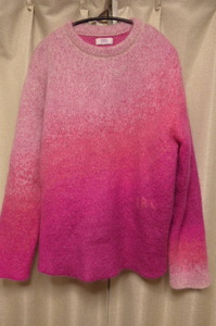 *ERL "Gradient" sweater (ERL05N0052PINK)*