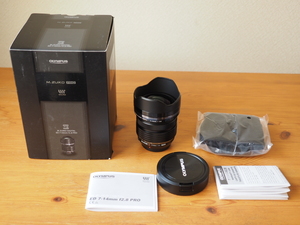 超美品 OLYMPUS M.ZUIKO DIGITAL ED 7-14mm F2.8 PRO