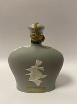 SUNTORY WHISKY Wedgwood スペシャルブレンド ウェッジウッドボトル 750ml 43% サントリー 陶器ボトル レア 未開栓古酒_画像3