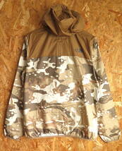 新品☆本物 Sサイズ ノースフェイス カモ柄 ナイロン プルオーバー ジャケット THE NORTH FACE PULLOVER NYLON JACKET CAMO 収納 WINDWALL_画像2