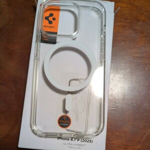 601h0513　Spigen iPhone 15 Pro ケース MagSafe クリア ワイヤレス充電対応 　（ホワイト）