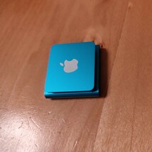 【送料無料】iPod shuffle 2GB MD775J/A ブルー 本体のみ_画像2