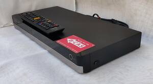 東芝 2TB 3チューナー ブルーレイレコーダー 『DBR-T360』3番組同時録画可能リモコン付き動作品です。