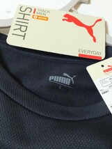 Lサイズ！送料無料！PUMA プーマ メンズ 暖かい 裏起毛！クールネック フリース シャツ インナー【ブラックー×金】長袖 ゴルフ サッカー_画像3