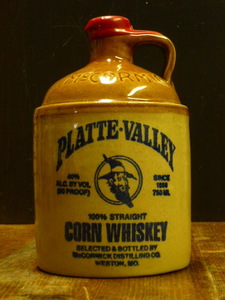 「PLATTE VALLEY」旧ボトル 100% STRAIGHT CORN WHISKEY プラット・バレー 750ml 80°PROOF ミズーリ州プラット渓谷　PLATTE VALLEY-1234-A