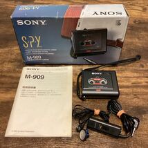 K1109）【ジャンク品】SONY マイクロカセット M-909 ソニー ウォークマン オーディオ機器 中古品_画像1