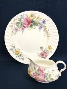 ROYAL DOULTON