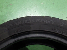 TOYO NANOENERGY3 PLUS 235/45R17 94W タイヤ2本 5.7mm 22年 【管理番号 9302 RB2-501】中古【大型商品】_画像3