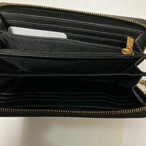 GUESS　長財布 ラウンドファスナー ブラック 新品　送料込み　VB850046_画像3