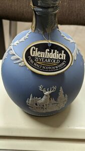 $ WEDG WOOD ウェッジウッド Glenfiddich グレンフィディック 21年 スコッチウイスキー 陶器ボトル 700ml 未開栓