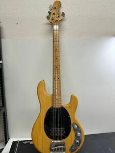 ♯【MUSIC　MAN】StingRay　Bass　4点止め　エレキベース　音出し確認済み　サビ有　中古現状品　B025432　佐川急便着払い