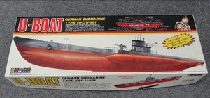 ★童友社 1/150 旧ドイツ海軍 U-ボート モーターライズド 未組立品！U-BOAT VⅡ-C U-581 自動浮沈装置付