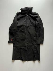 2000s PRADA SPORT ナイロンジャケット　プラダアーカイブ　プラダスポーツ　ジャケット　ゴアテックス　コート　フード収納